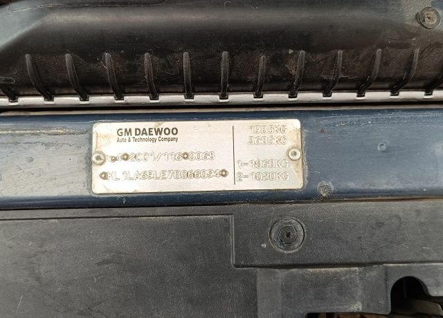 Серый Шевроле Эпика, объемом двигателя 2.5 л и пробегом 195 тыс. км за 5500 $, фото 2 на Automoto.ua