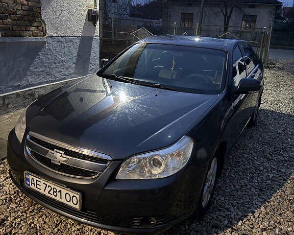 Серый Шевроле Эпика, объемом двигателя 2.49 л и пробегом 318 тыс. км за 4000 $, фото 5 на Automoto.ua