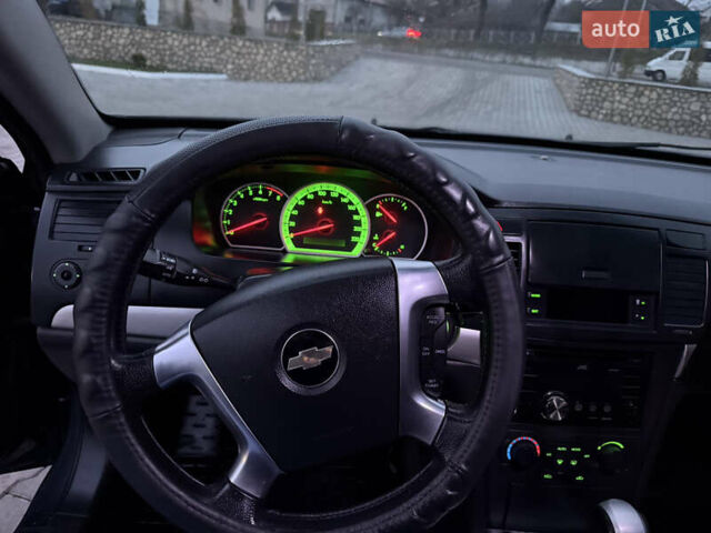 Серый Шевроле Эпика, объемом двигателя 2.49 л и пробегом 318 тыс. км за 4000 $, фото 12 на Automoto.ua