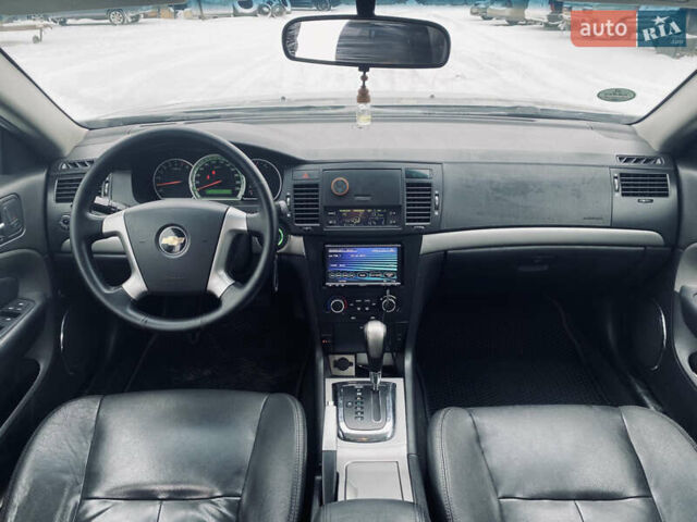 Серый Шевроле Эпика, объемом двигателя 2.49 л и пробегом 245 тыс. км за 5500 $, фото 14 на Automoto.ua
