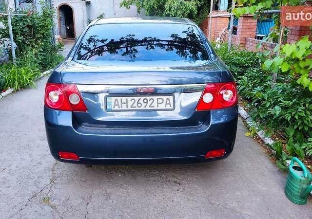 Сірий Шевроле Епіка, об'ємом двигуна 1.99 л та пробігом 280 тис. км за 5500 $, фото 4 на Automoto.ua