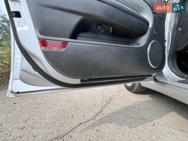 Сірий Шевроле Епіка, об'ємом двигуна 2 л та пробігом 252 тис. км за 5500 $, фото 15 на Automoto.ua