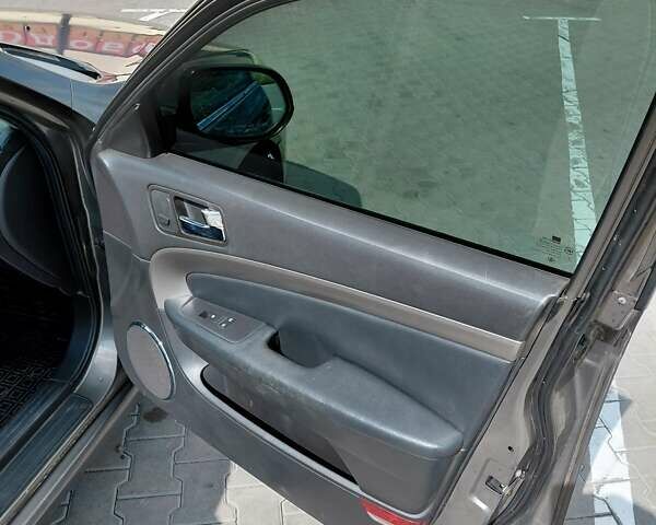 Серый Шевроле Эпика, объемом двигателя 2.49 л и пробегом 300 тыс. км за 4300 $, фото 19 на Automoto.ua