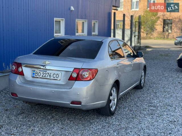 Серый Шевроле Эпика, объемом двигателя 2 л и пробегом 180 тыс. км за 3700 $, фото 5 на Automoto.ua