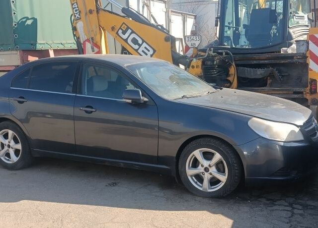 Серый Шевроле Эпика, объемом двигателя 2 л и пробегом 230 тыс. км за 3300 $, фото 2 на Automoto.ua