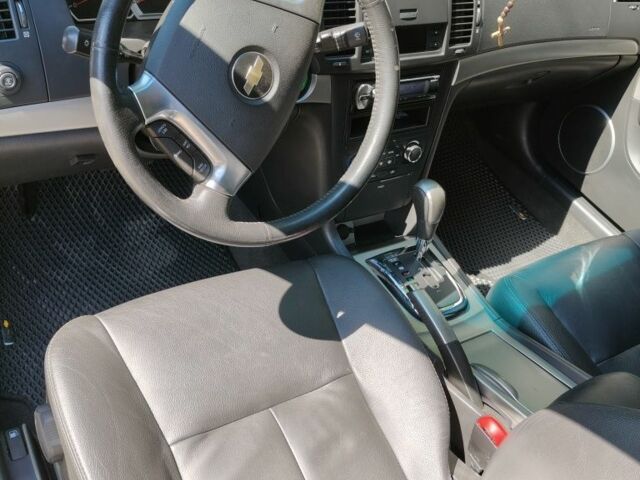 Сірий Шевроле Епіка, об'ємом двигуна 2.5 л та пробігом 140 тис. км за 5900 $, фото 6 на Automoto.ua