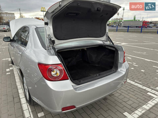 Серый Шевроле Эпика, объемом двигателя 1.99 л и пробегом 304 тыс. км за 6500 $, фото 7 на Automoto.ua