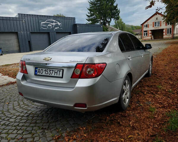 Серый Шевроле Эпика, объемом двигателя 2 л и пробегом 151 тыс. км за 4300 $, фото 4 на Automoto.ua