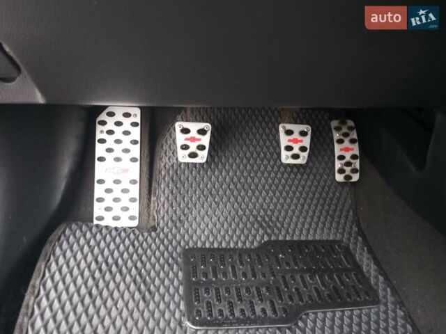 Серый Шевроле Эпика, объемом двигателя 2 л и пробегом 160 тыс. км за 6000 $, фото 26 на Automoto.ua