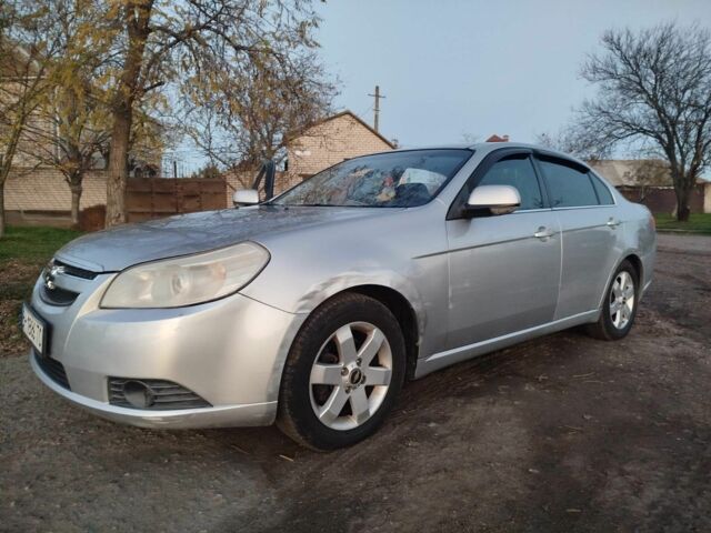 Сірий Шевроле Епіка, об'ємом двигуна 2 л та пробігом 277 тис. км за 5439 $, фото 2 на Automoto.ua