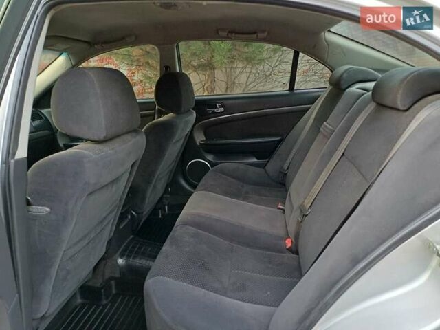 Серый Шевроле Эпика, объемом двигателя 1.99 л и пробегом 210 тыс. км за 4250 $, фото 10 на Automoto.ua