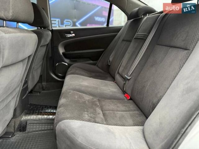 Серый Шевроле Эпика, объемом двигателя 2 л и пробегом 114 тыс. км за 5999 $, фото 8 на Automoto.ua