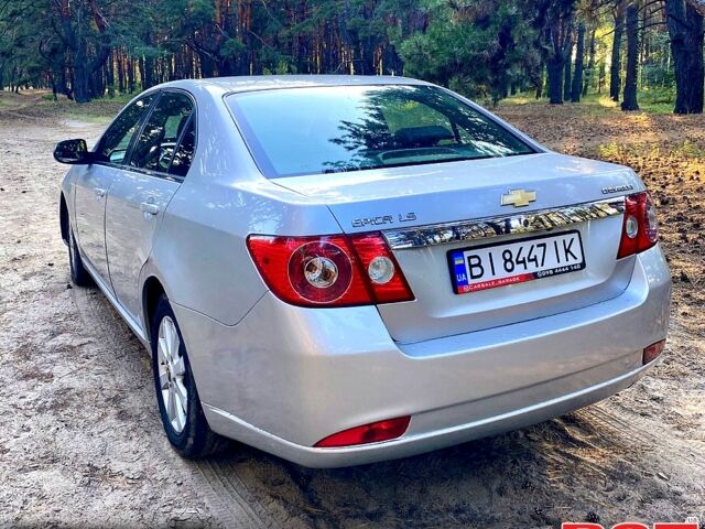 Серый Шевроле Эпика, объемом двигателя 2 л и пробегом 232 тыс. км за 3699 $, фото 2 на Automoto.ua