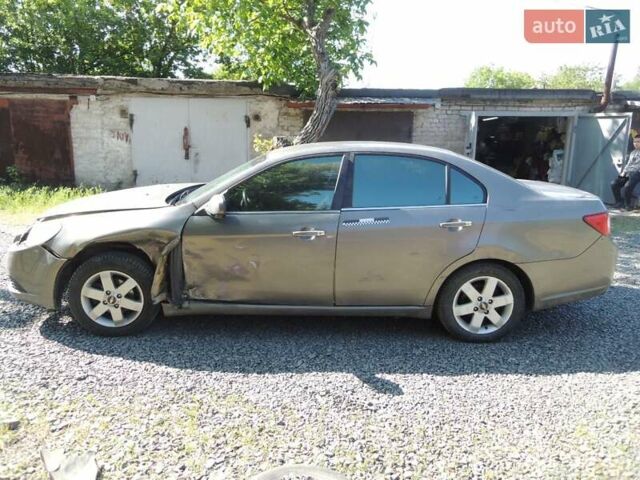 Сірий Шевроле Епіка, об'ємом двигуна 2 л та пробігом 203 тис. км за 2500 $, фото 3 на Automoto.ua