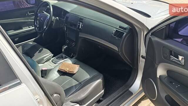 Серый Шевроле Эпика, объемом двигателя 2.49 л и пробегом 252 тыс. км за 4200 $, фото 10 на Automoto.ua