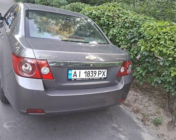 Сірий Шевроле Епіка, об'ємом двигуна 2.49 л та пробігом 139 тис. км за 5900 $, фото 2 на Automoto.ua