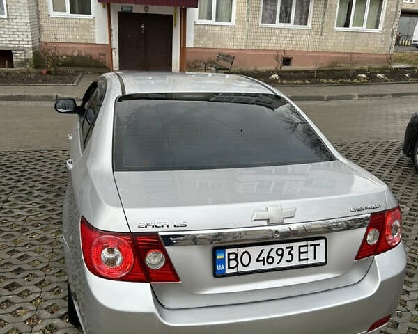 Сірий Шевроле Епіка, об'ємом двигуна 2 л та пробігом 151 тис. км за 4700 $, фото 5 на Automoto.ua