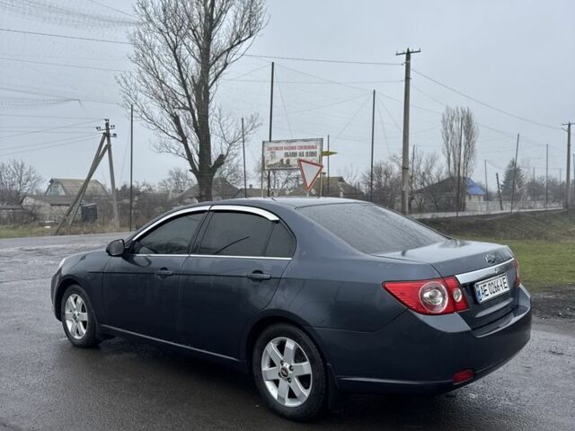 Серый Шевроле Эпика, объемом двигателя 2 л и пробегом 260 тыс. км за 5300 $, фото 4 на Automoto.ua