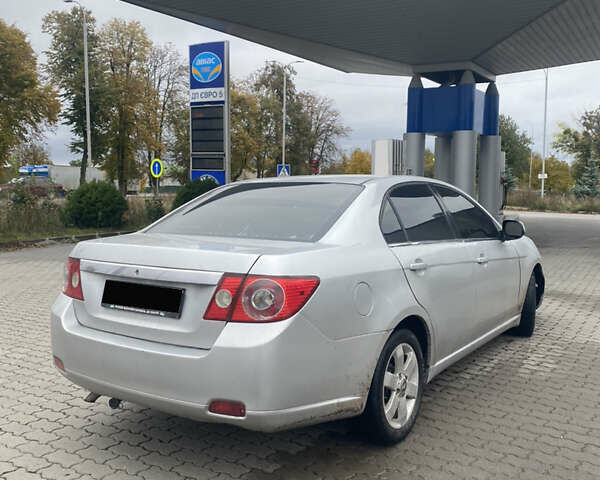 Шевроле Эпика 2008 в Тульчине на Automoto.ua Серый Шевроле Эпика, объемом двигателя 1.99 л и пробегом 500 тыс. км за 3000 $, фото 10 на Automoto.ua