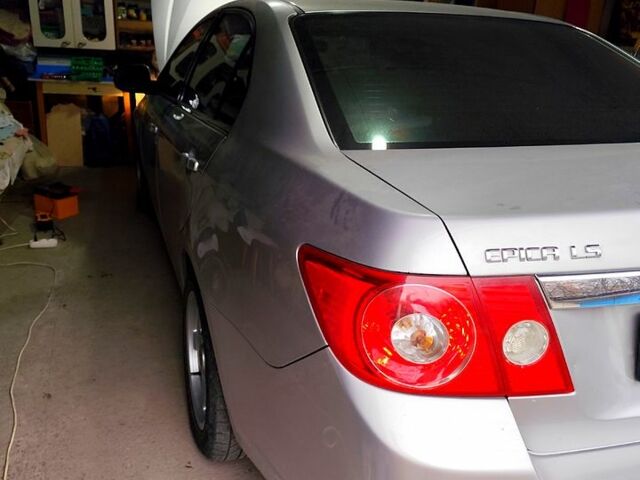 Серый Шевроле Эпика, объемом двигателя 2 л и пробегом 129 тыс. км за 5600 $, фото 4 на Automoto.ua