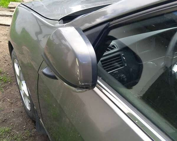 Серый Шевроле Эпика, объемом двигателя 1.99 л и пробегом 149 тыс. км за 4400 $, фото 4 на Automoto.ua