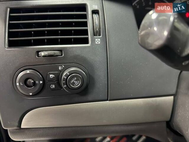 Серый Шевроле Эпика, объемом двигателя 2.5 л и пробегом 311 тыс. км за 4990 $, фото 16 на Automoto.ua