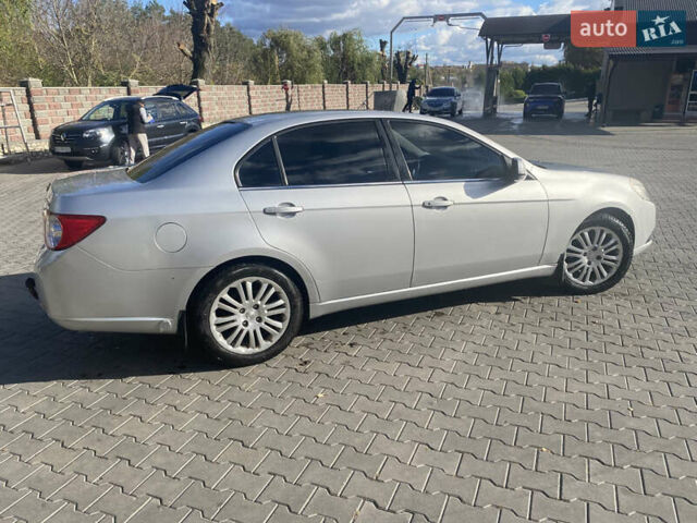Серый Шевроле Эпика, объемом двигателя 2 л и пробегом 310 тыс. км за 4500 $, фото 1 на Automoto.ua
