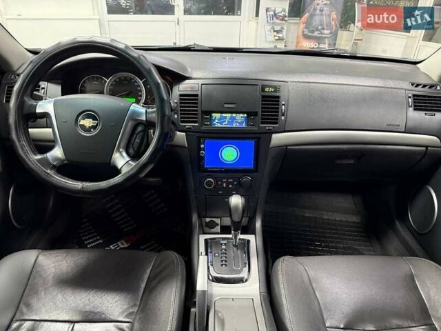 Серый Шевроле Эпика, объемом двигателя 2.5 л и пробегом 311 тыс. км за 4490 $, фото 18 на Automoto.ua