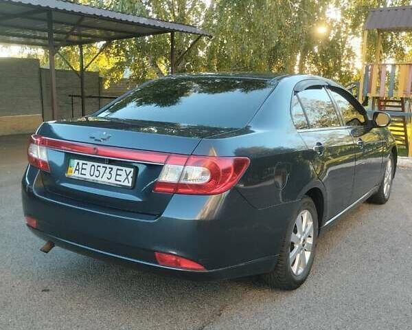 Сірий Шевроле Епіка, об'ємом двигуна 2 л та пробігом 190 тис. км за 5890 $, фото 4 на Automoto.ua