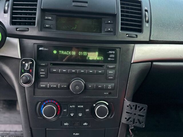 Сірий Шевроле Епіка, об'ємом двигуна 2 л та пробігом 290 тис. км за 5500 $, фото 1 на Automoto.ua