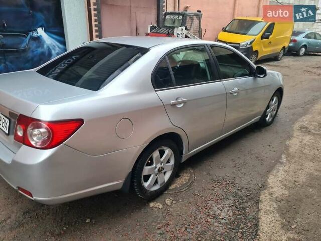 Серый Шевроле Эпика, объемом двигателя 2 л и пробегом 60 тыс. км за 6200 $, фото 4 на Automoto.ua