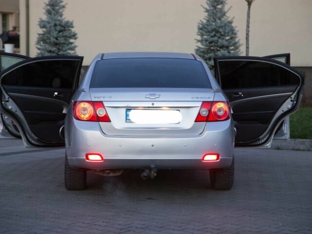 Серый Шевроле Эпика, объемом двигателя 2.5 л и пробегом 278 тыс. км за 5500 $, фото 11 на Automoto.ua