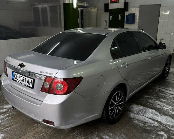 Шевроле Эпика 2008 в Кривом Роге на Automoto.ua Серый Шевроле Эпика, объемом двигателя 1.99 л и пробегом 170 тыс. км за 6200 $, фото 3 на Automoto.ua