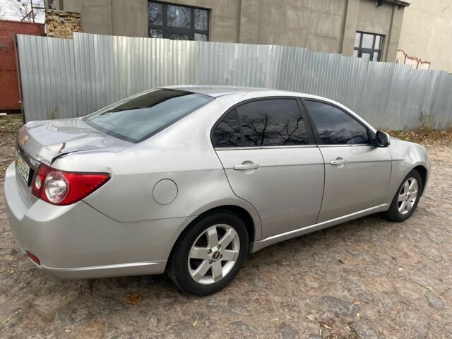 Серый Шевроле Эпика, объемом двигателя 2 л и пробегом 150 тыс. км за 3000 $, фото 2 на Automoto.ua