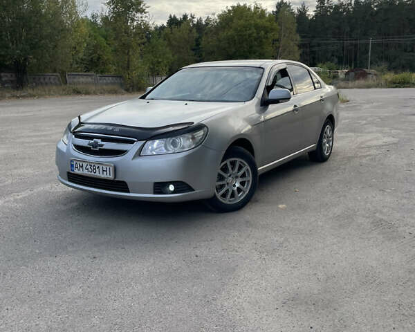 Сірий Шевроле Епіка, об'ємом двигуна 2 л та пробігом 188 тис. км за 4999 $, фото 2 на Automoto.ua
