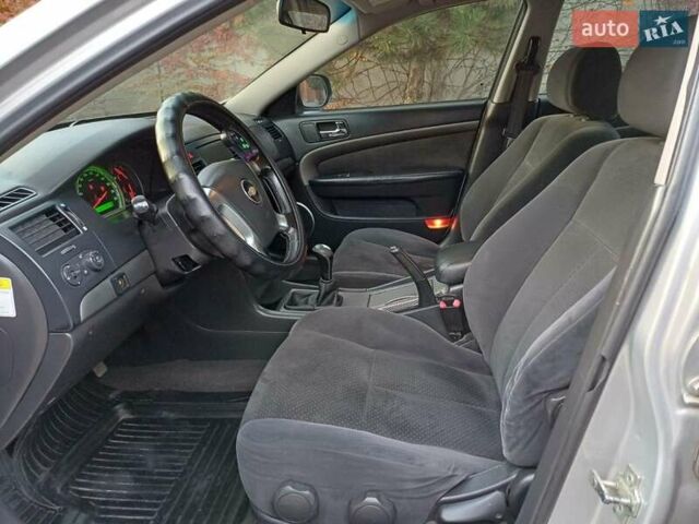 Серый Шевроле Эпика, объемом двигателя 1.99 л и пробегом 210 тыс. км за 4250 $, фото 8 на Automoto.ua