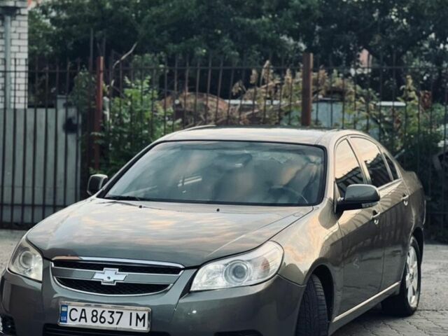 Серый Шевроле Эпика, объемом двигателя 2 л и пробегом 214 тыс. км за 3800 $, фото 1 на Automoto.ua