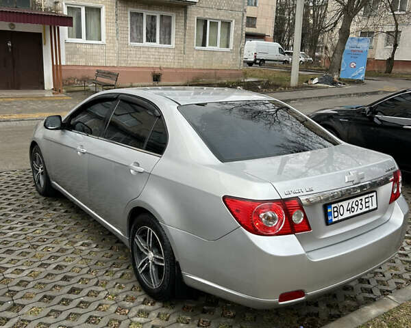 Сірий Шевроле Епіка, об'ємом двигуна 2 л та пробігом 151 тис. км за 4700 $, фото 4 на Automoto.ua