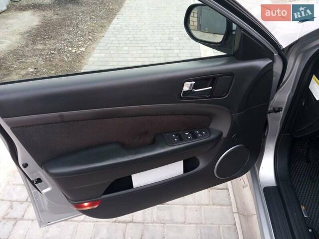 Серый Шевроле Эпика, объемом двигателя 2 л и пробегом 160 тыс. км за 6000 $, фото 28 на Automoto.ua