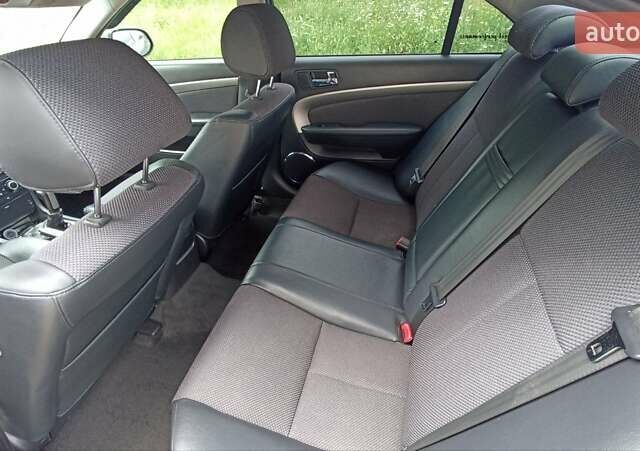 Серый Шевроле Эпика, объемом двигателя 2 л и пробегом 290 тыс. км за 7150 $, фото 6 на Automoto.ua