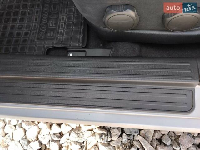 Серый Шевроле Эпика, объемом двигателя 1.99 л и пробегом 330 тыс. км за 3900 $, фото 17 на Automoto.ua