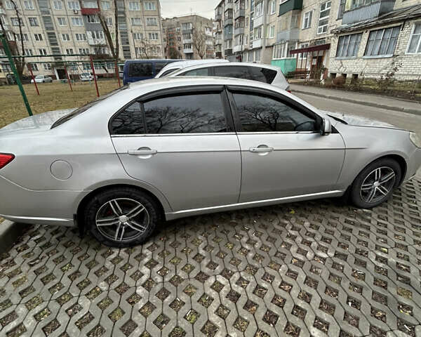 Сірий Шевроле Епіка, об'ємом двигуна 2 л та пробігом 151 тис. км за 4700 $, фото 7 на Automoto.ua