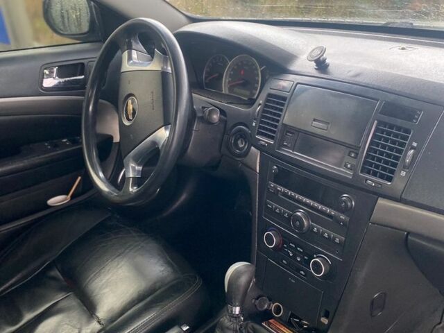 Серый Шевроле Эпика, объемом двигателя 2 л и пробегом 250 тыс. км за 3100 $, фото 5 на Automoto.ua