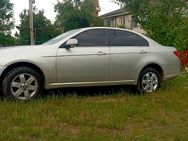 Сірий Шевроле Епіка, об'ємом двигуна 2 л та пробігом 0 тис. км за 4000 $, фото 2 на Automoto.ua