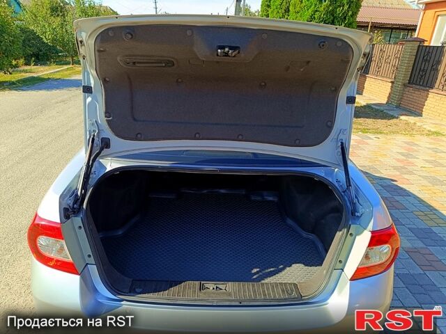 Серый Шевроле Эпика, объемом двигателя 2 л и пробегом 205 тыс. км за 6000 $, фото 10 на Automoto.ua