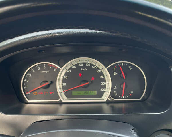 Сірий Шевроле Епіка, об'ємом двигуна 2 л та пробігом 188 тис. км за 4999 $, фото 9 на Automoto.ua