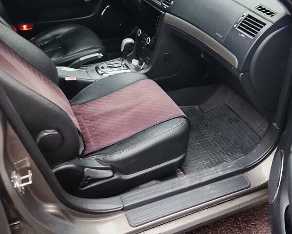 Серый Шевроле Эпика, объемом двигателя 2.49 л и пробегом 200 тыс. км за 3300 $, фото 12 на Automoto.ua