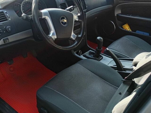 Серый Шевроле Эпика, объемом двигателя 2 л и пробегом 175 тыс. км за 5500 $, фото 6 на Automoto.ua