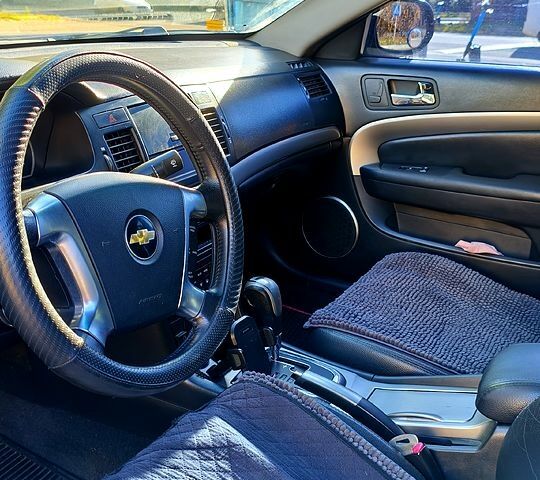 Серый Шевроле Эпика, объемом двигателя 2.5 л и пробегом 470 тыс. км за 3200 $, фото 2 на Automoto.ua