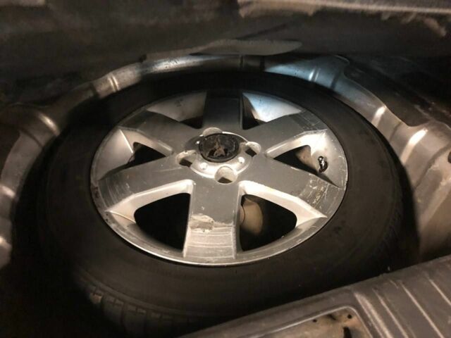 Серый Шевроле Эпика, объемом двигателя 2 л и пробегом 190 тыс. км за 3700 $, фото 16 на Automoto.ua